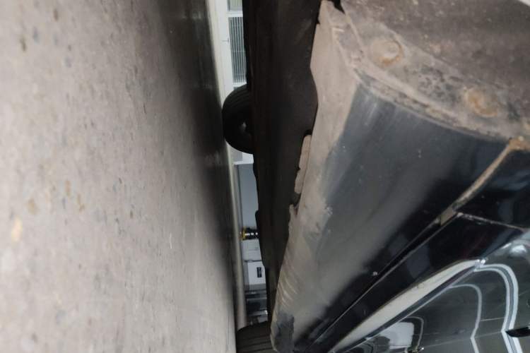 Used Cadillac XTS 2013 28T Comfort Model Chassis Front Left