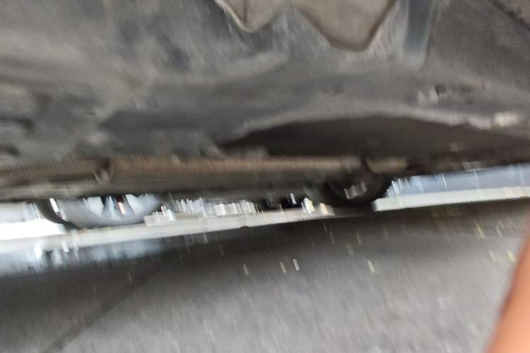 Used Cadillac XTS 2013 28T Elite Edition Chassis Front Right