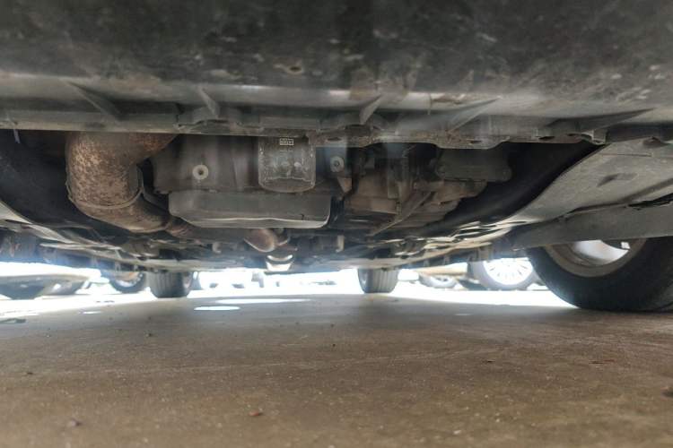 Used Cadillac XTS 2013 28T Elite Edition Chassis Front