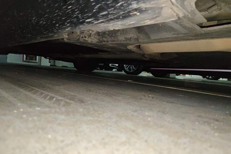 Used Cadillac XTS 2013 28T Comfort Model Chassis Rear Left