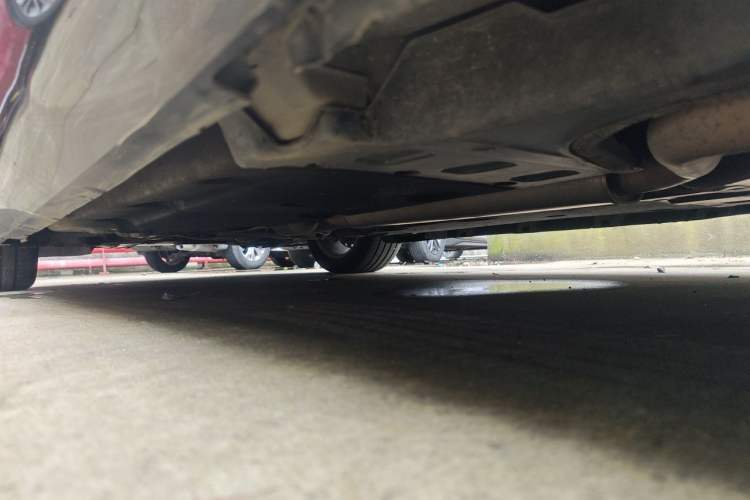 Used Cadillac XTS 2013 28T Elite Edition Chassis Rear Left