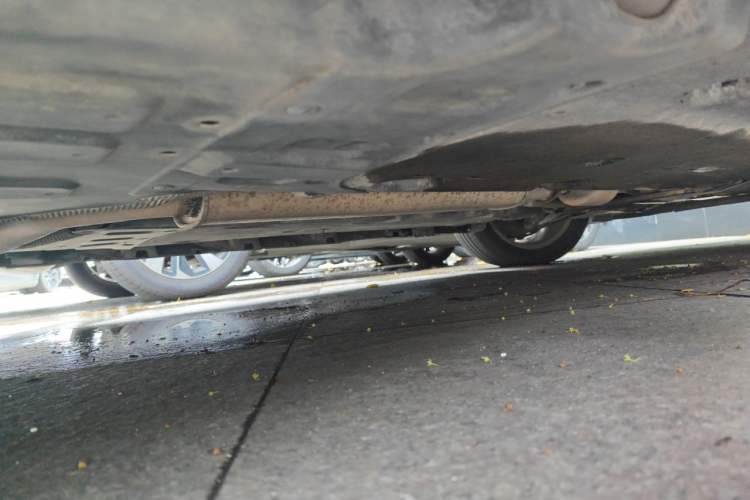 Used Cadillac XTS 2013 28T Elite Edition Chassis Rear Right