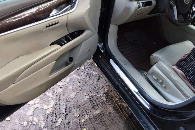 Used Cadillac XTS 2013 28T Tech Model Driver Seat