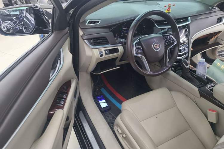 Used Cadillac XTS 2013 28T Comfort Model Driver Seat