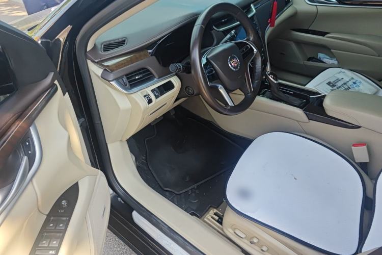 Used Cadillac XTS 2013 28T Elite Edition Driver Seat