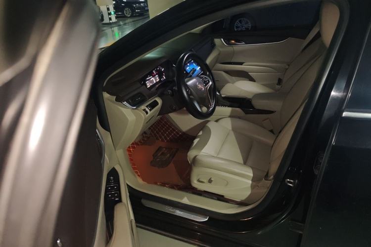 Used Cadillac XTS 2013 28T Comfort Model Driver Seat