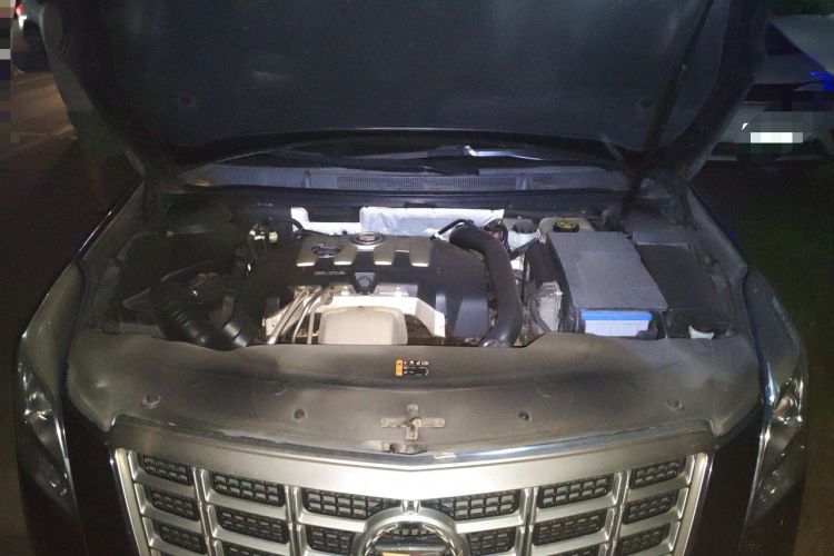 Used Cadillac XTS 2013 28T Leading Model Engine Bay
