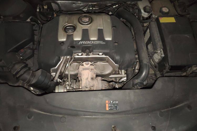 Used Cadillac XTS 2013 28T Elite Edition Engine Bay