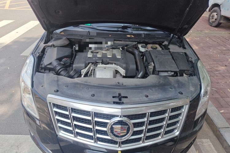 Used Cadillac XTS 2013 28T Leading Model Engine Bay