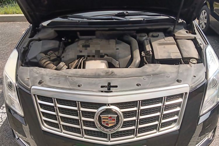 Used Cadillac XTS 2013 28T Leading Model Engine Bay