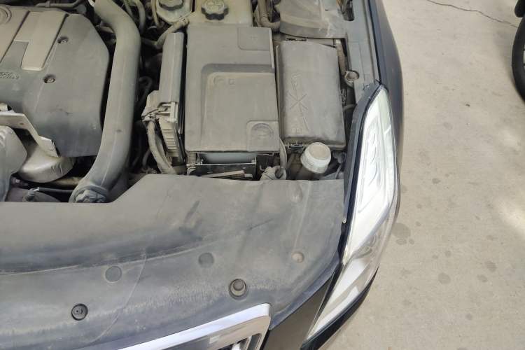 Used Cadillac XTS 2013 28T Leading Model Engine Bay Left