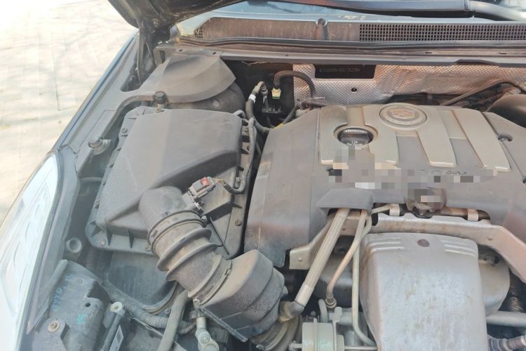 Used Cadillac XTS 2013 28T Comfort Model Engine Bay Right