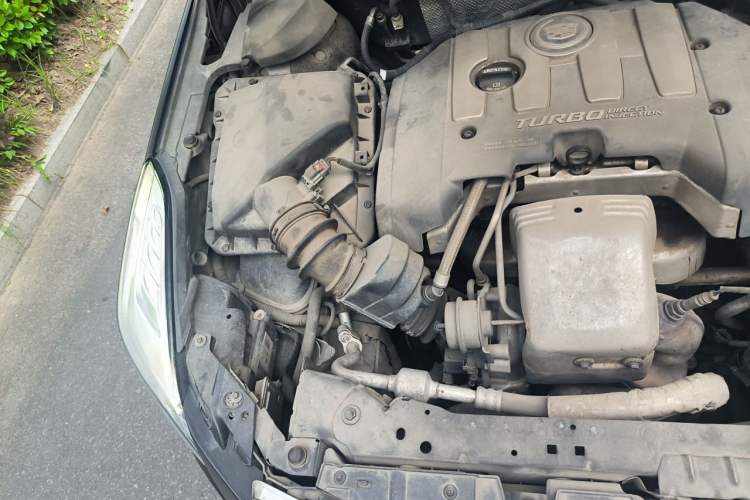 Used Cadillac XTS 2013 28T Elite Edition Engine Bay Right