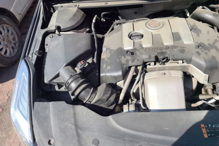 Used Cadillac XTS 2013 28T Luxury Model Engine Bay Right