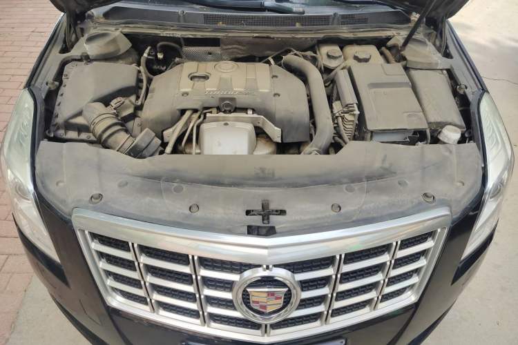 Used Cadillac XTS 2013 28T Leading Model Engine Bay