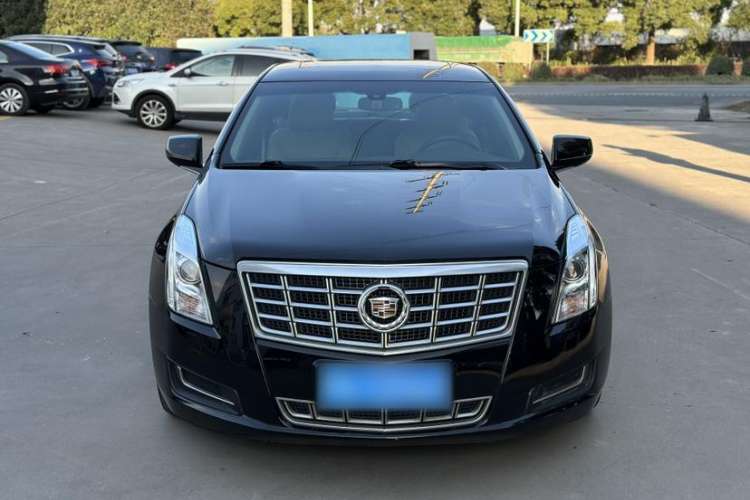 Used Cadillac XTS 2013 28T Comfort Model Exterior 1