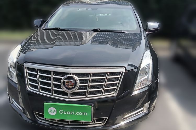 Used Cadillac XTS 2013 28T Leading Model Front