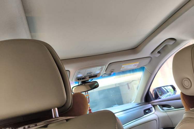 Used Cadillac XTS 2013 28T Comfort Model Headliner
