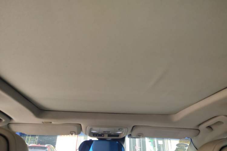 Used Cadillac XTS 2013 28T Leading Model Headliner