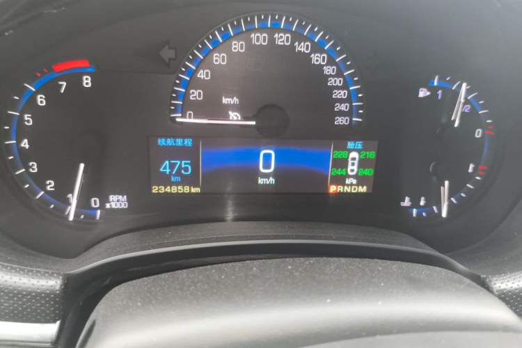 Used Cadillac XTS 2013 28T Luxury Model Instrument Cluster