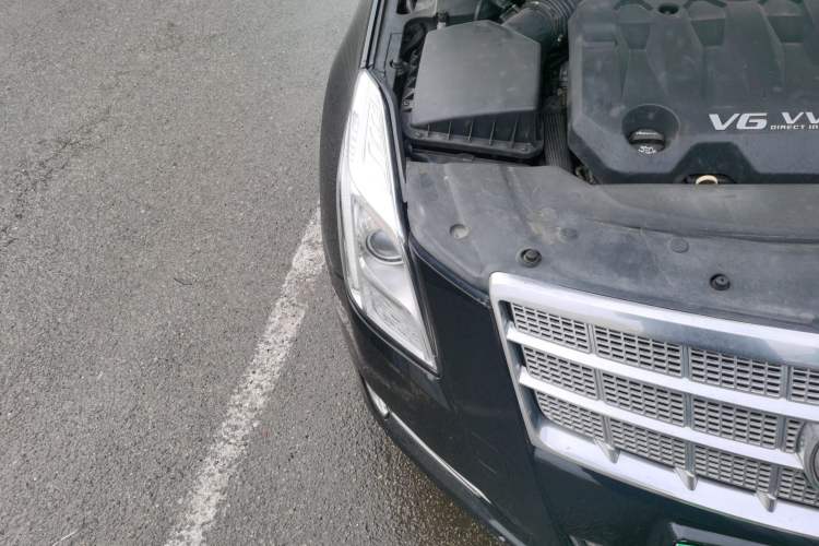 Used Cadillac XTS 2013 36S Platinum Edition Right Front Headlight
