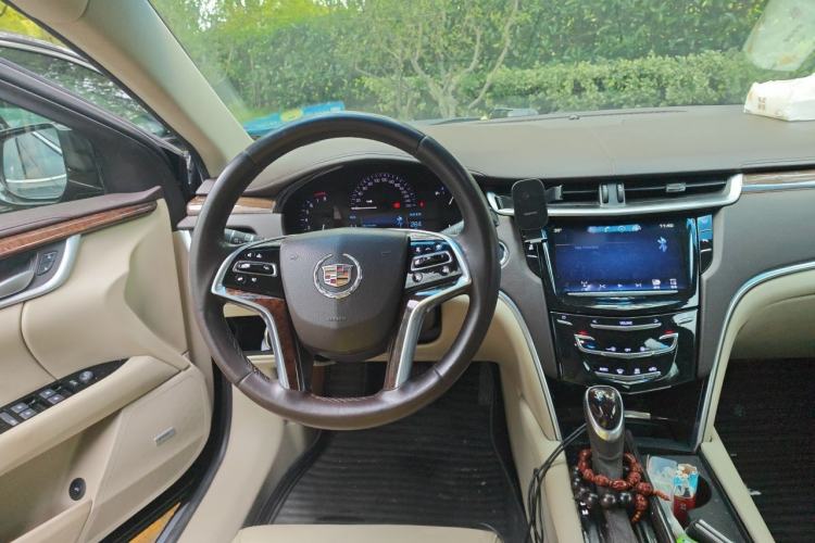 Used Cadillac XTS 2013 28T Elite Edition Steering Wheel