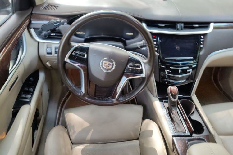 Used Cadillac XTS 2013 36S Platinum Edition Steering Wheel