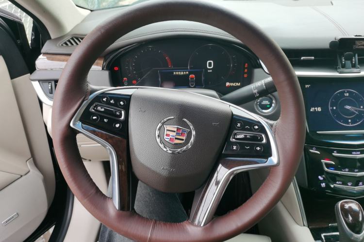 Used Cadillac XTS 2013 36S Platinum Edition Steering Wheel