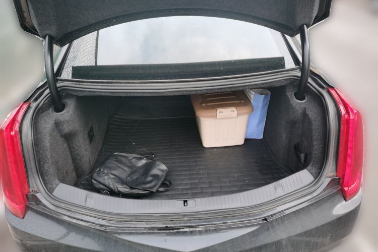 Used Cadillac XTS 2013 36S Platinum Edition Trunk