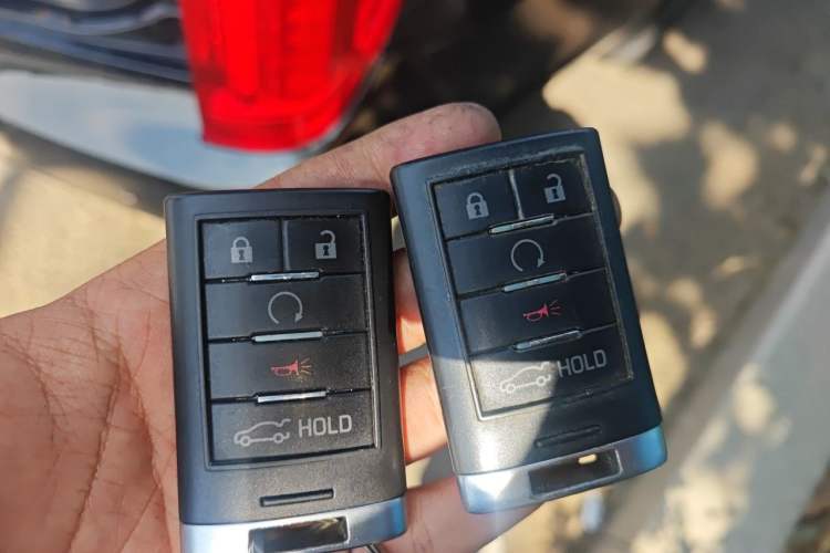 Used Cadillac XTS 2013 28T Elite Edition Vehicle Key