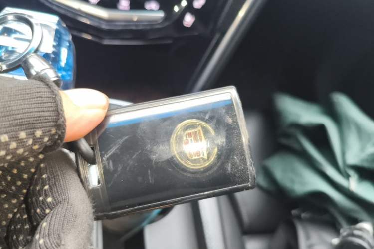 Used Cadillac XTS 2013 28T Luxury Model Vehicle Key