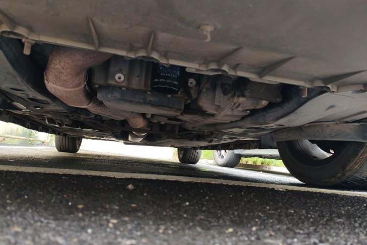 Used Cadillac XTS 2013 28T Comfort Model Chassis Front