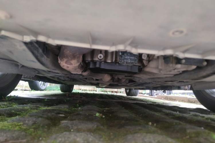 Used Cadillac XTS 2013 28T Luxury Model Chassis Front