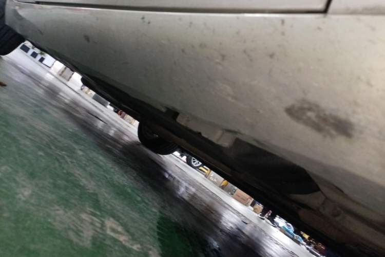 Used Cadillac XTS 2013 28T Comfort Model Chassis Front Right