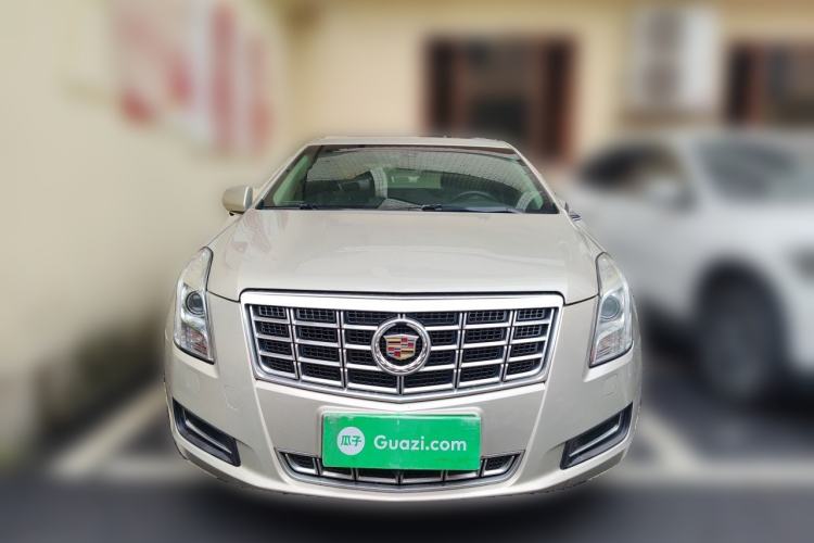 Used Cadillac XTS 2013 28T Comfort Model Front