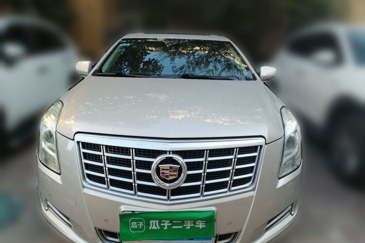 Used Cadillac XTS 2013 28T Luxury Model Front