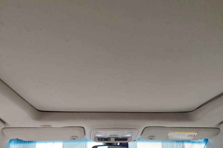 Used Cadillac XTS 2013 28T Comfort Model Headliner