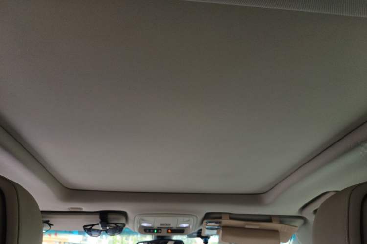 Used Cadillac XTS 2013 28T Elite Edition Headliner