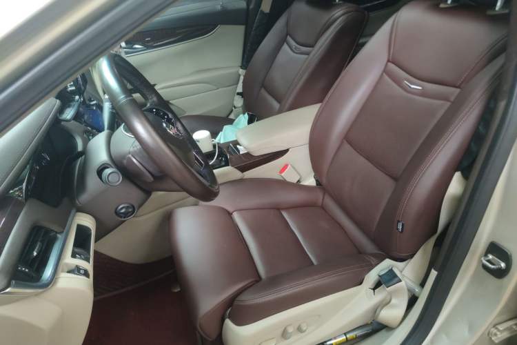 Used Cadillac XTS 2013 28T Luxury Model Left Front Seat