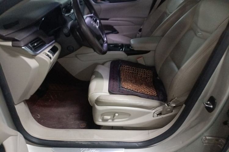 Used Cadillac XTS 2013 28T Comfort Model Left Front Seat