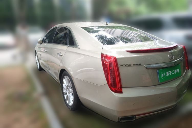 Used Cadillac XTS 2013 28T Luxury Model Rear Left 45 Deg