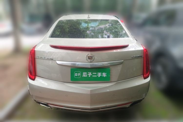 Used Cadillac XTS 2013 28T Luxury Model Rear
