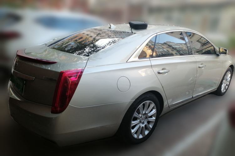 Used Cadillac XTS 2013 28T Luxury Model Rear Right 45 Deg