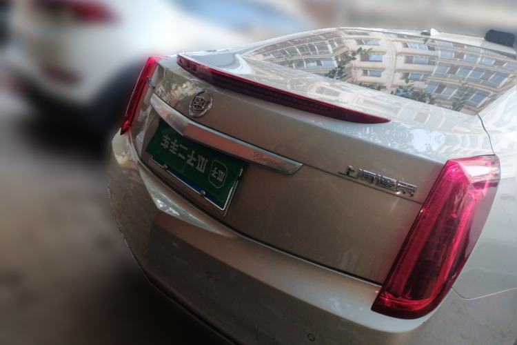 Used Cadillac XTS 2013 28T Luxury Model Rear