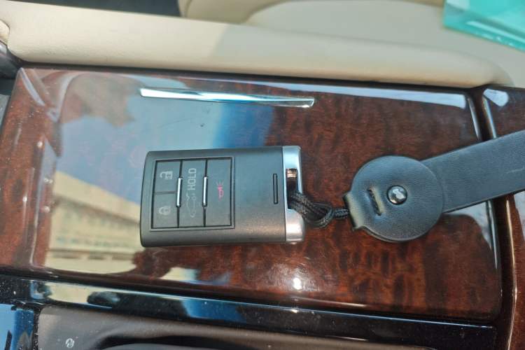 Used Cadillac XTS 2013 28T Comfort Model Vehicle Key