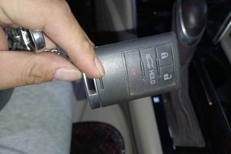 Used Cadillac XTS 2013 28T Comfort Model Vehicle Key