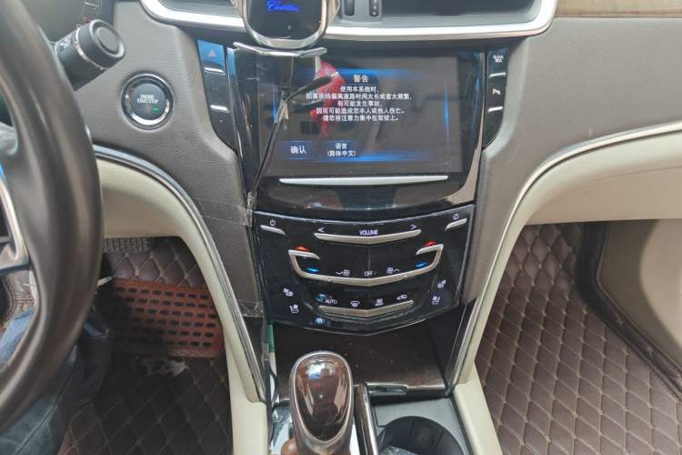 Used Cadillac XTS 2013 36S Platinum Edition Audio And AC Panel