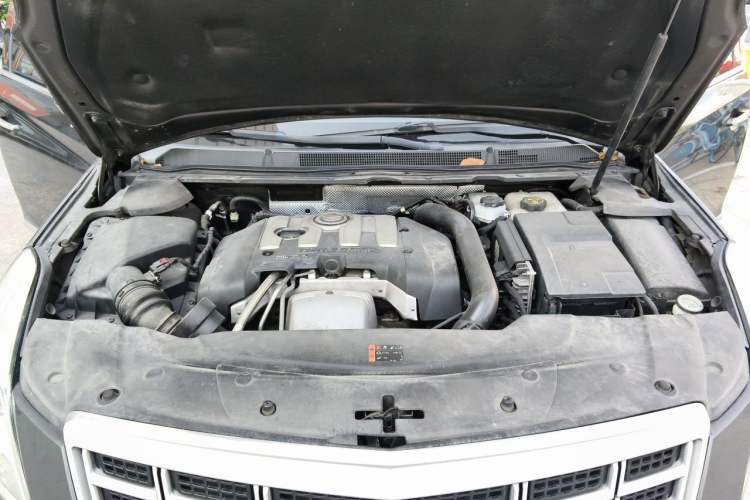Used Cadillac XTS 2013 28T Leading Model Engine Bay