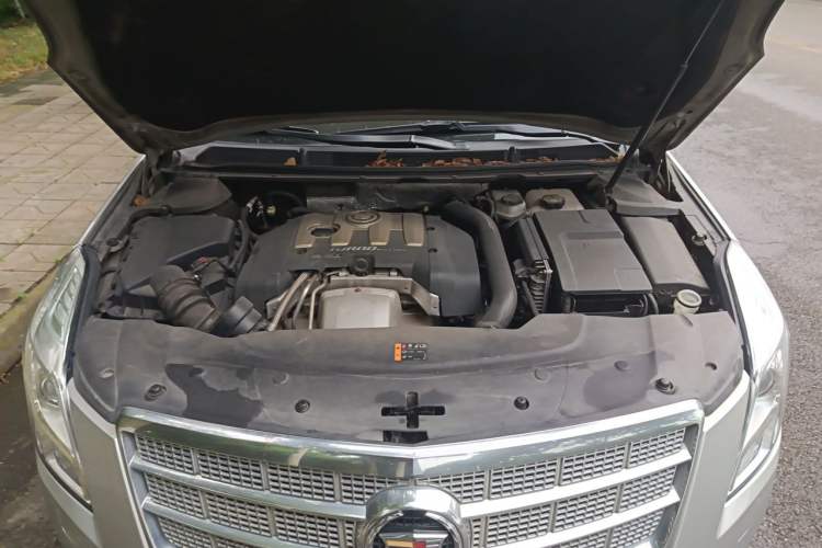 Used Cadillac XTS 2013 28T Leading Model Engine Bay