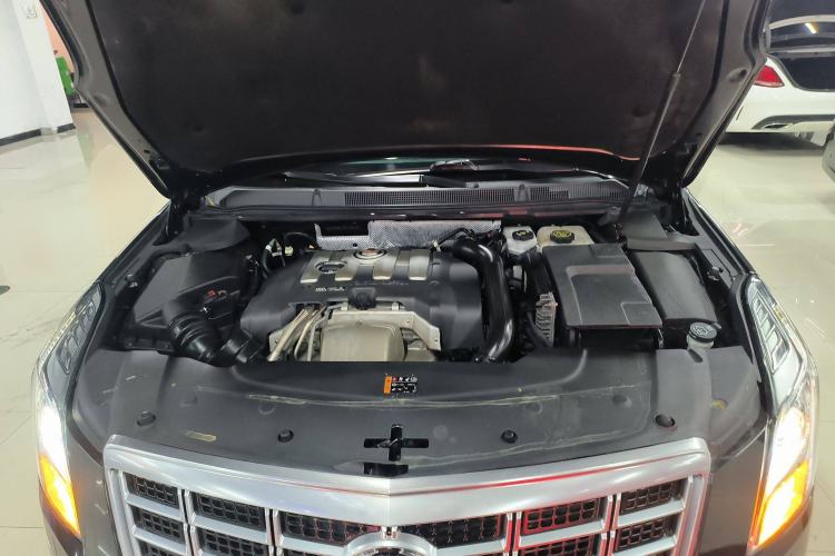 Used Cadillac XTS 2013 28T Leading Model Engine Bay